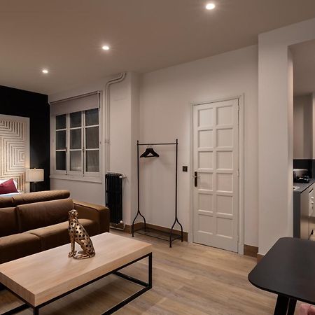 Suite 1907 Oviedo Low Cost Bagian luar foto