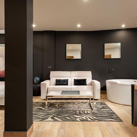Suite 1907 Oviedo Low Cost Bagian luar foto