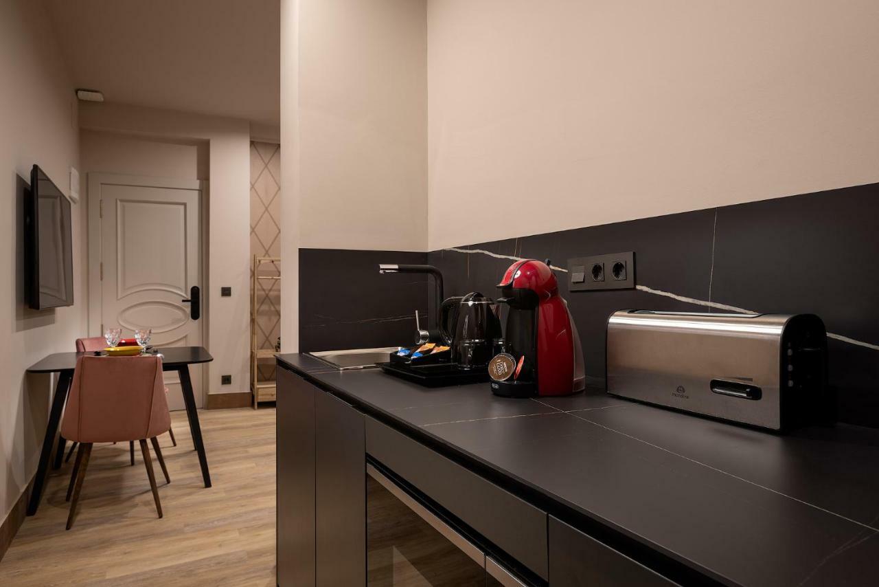 Suite 1907 Oviedo Low Cost Bagian luar foto