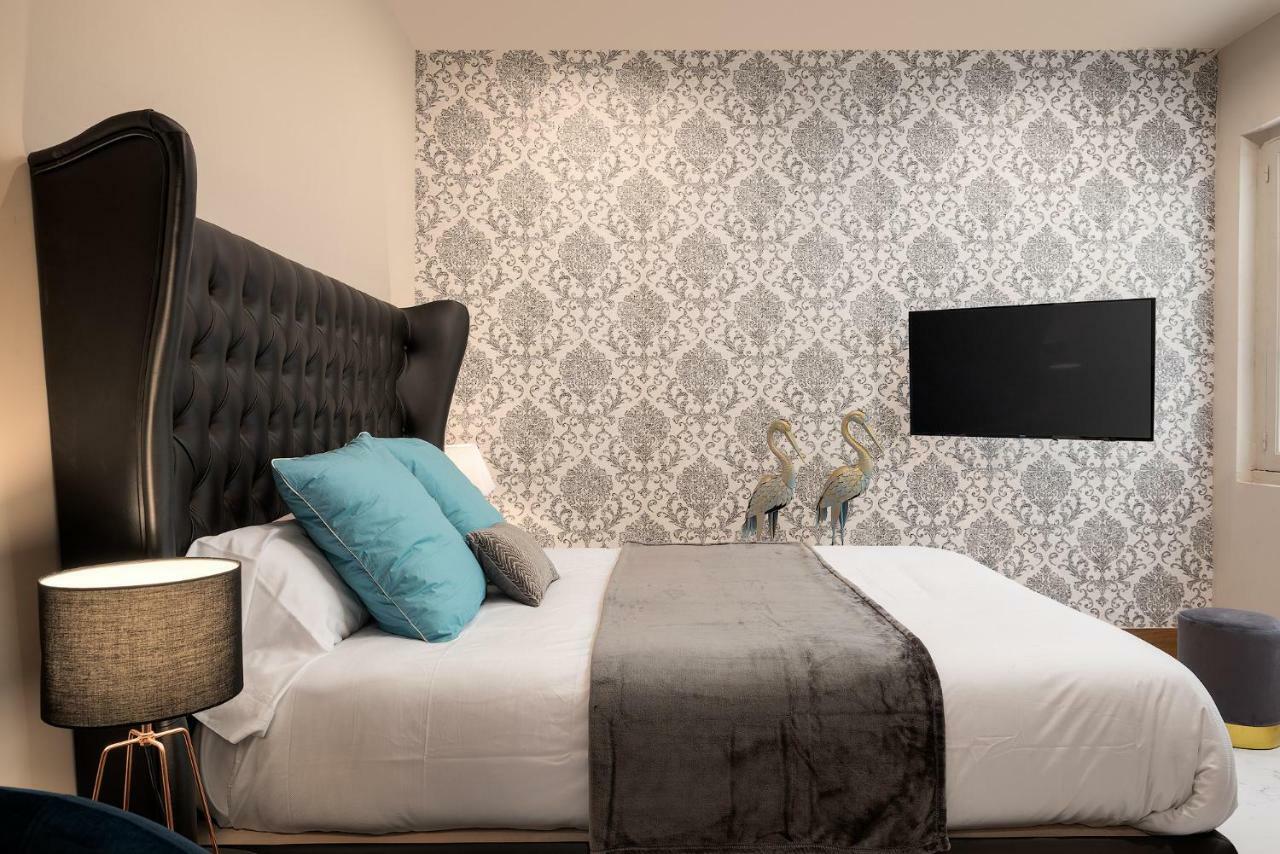 Suite 1907 Oviedo Low Cost Bagian luar foto